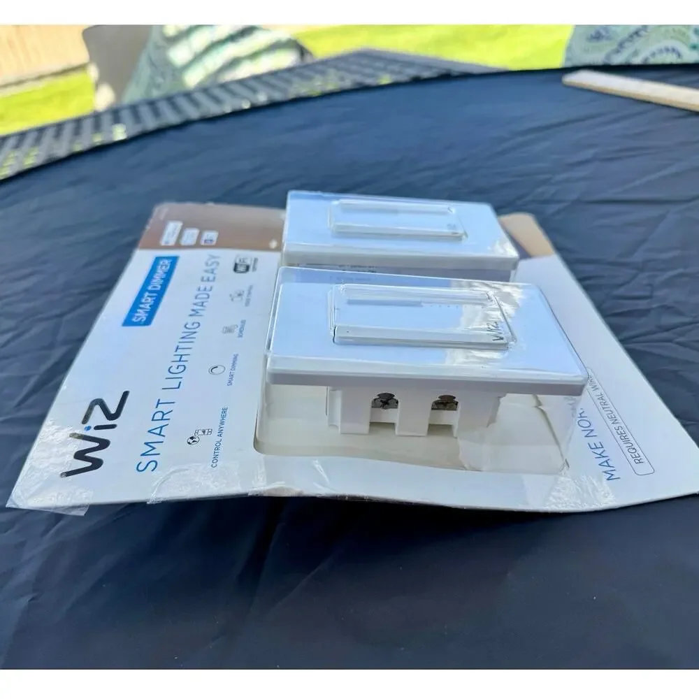 WiZ Smart Dimmer Switch 2-Pack WiFi Alexa Google Assistant Siri Open Box